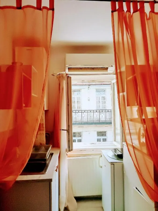 Gold Apartment Budapest Hungary